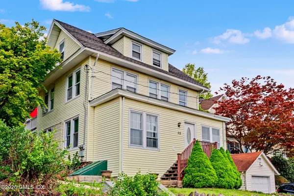 $2,850 | 32 Chapel Street, Unit 1, Greenwich, CT 06831