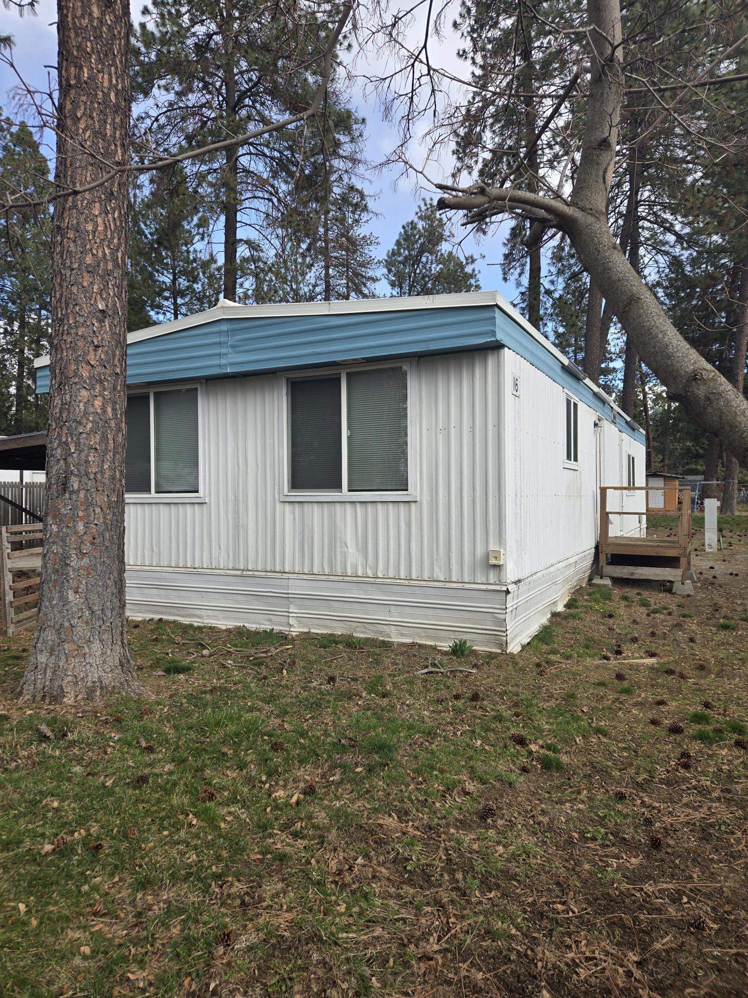 312 North Colville Road Deer Park, WA 99006 - Photo 2 of 33