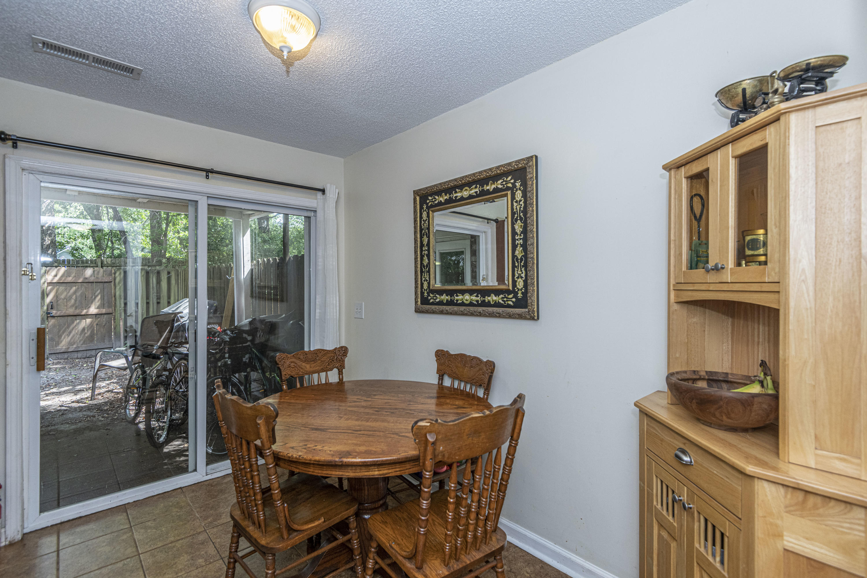 1283 Mathis Ferry Road Mount Pleasant, SC 29464 - Photo 4 of 22 Eat In Kitchen