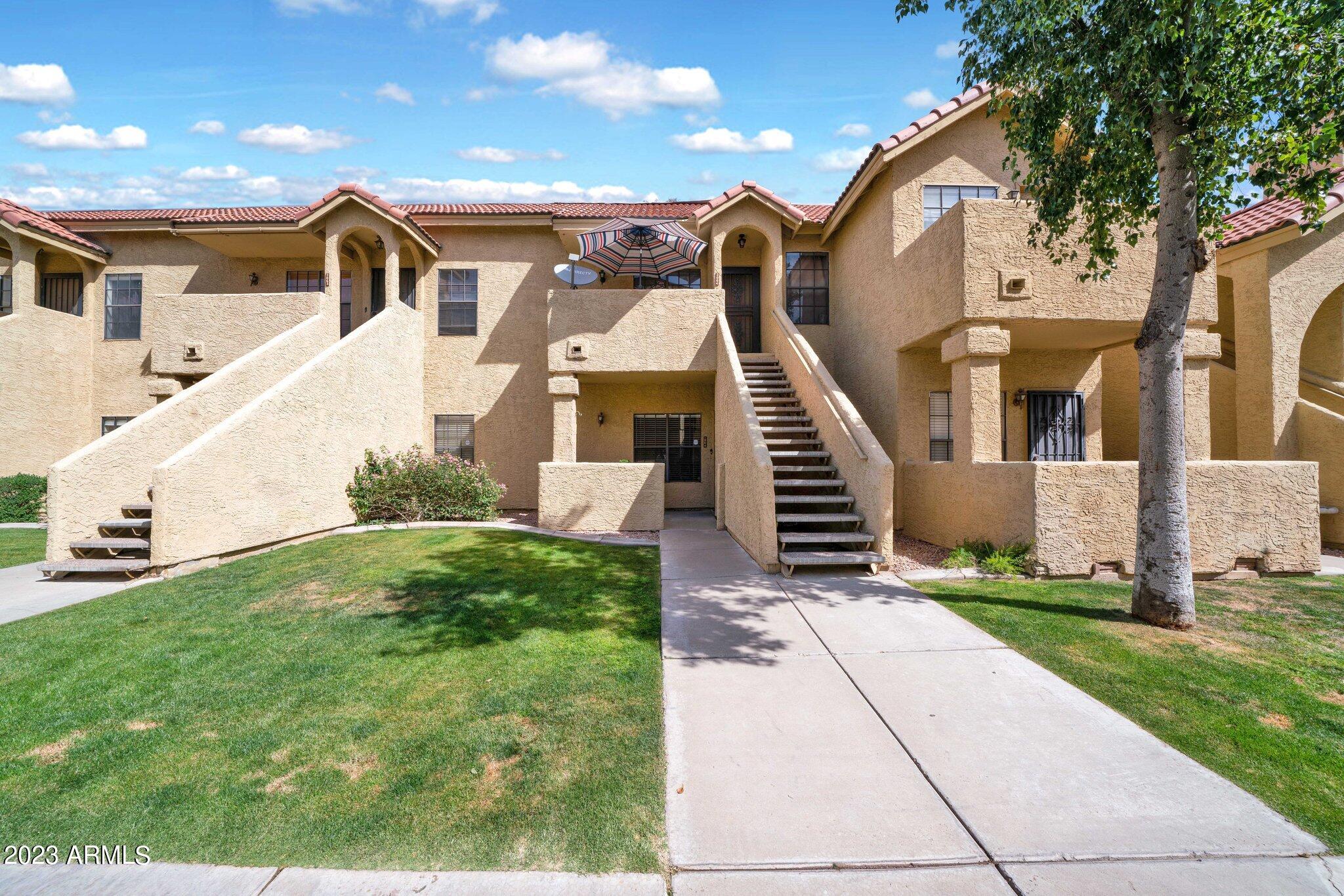 1126 West Elliot Road, Unit 1064 Chandler, AZ 85224 - Photo 2 of 19 2-web-or-mls-DSC05764
