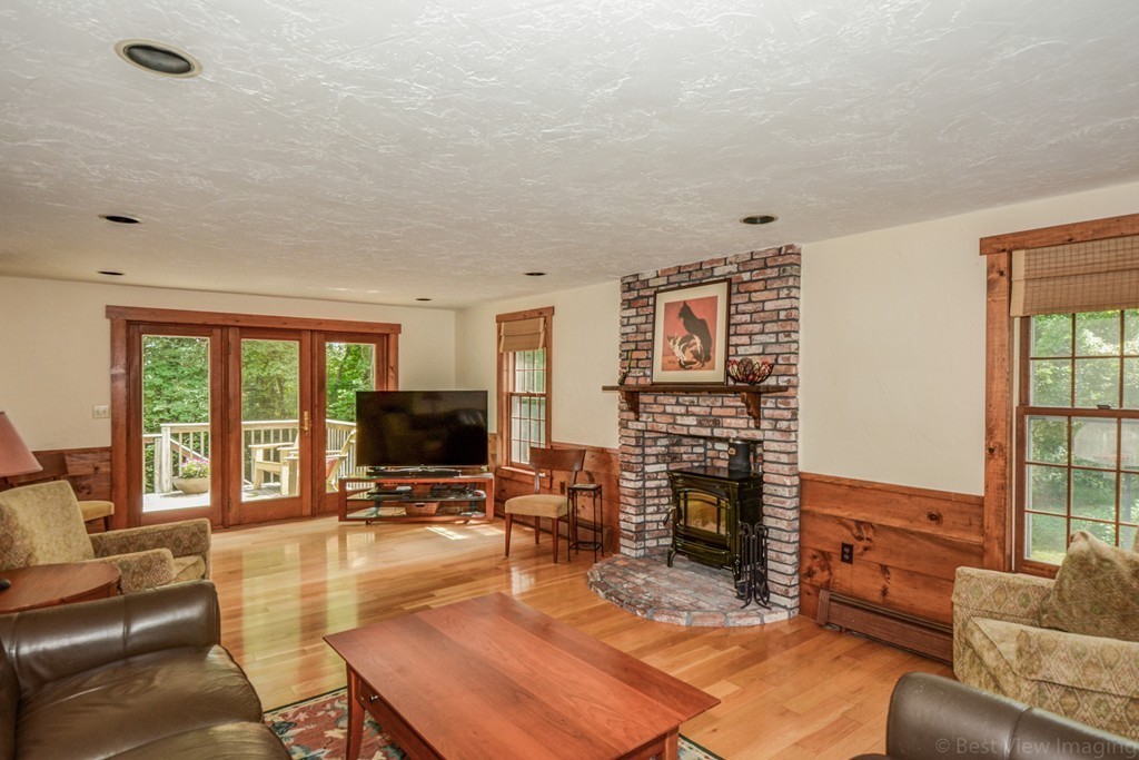 92 Robert Road Stow, MA 01775 - Photo 2 of 24