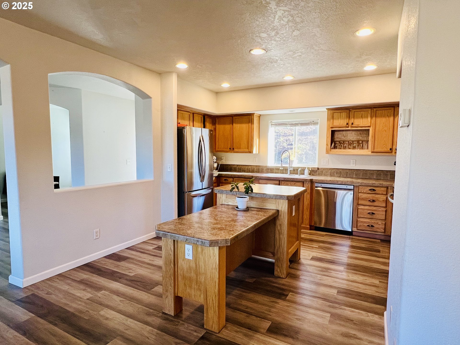 320 Cegavske Lane Roseburg, OR 97470 - Photo 11 of 45