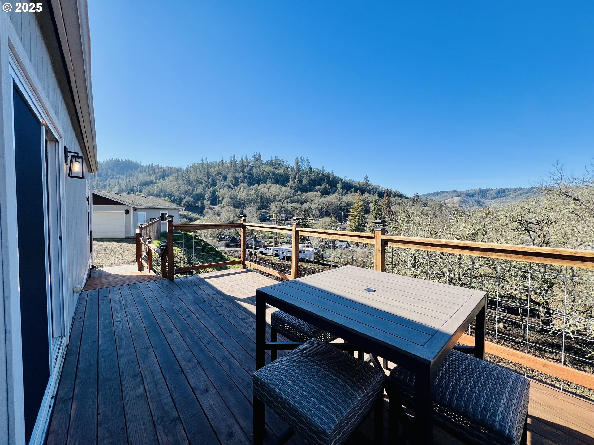 320 Cegavske Lane Roseburg, OR 97470 - Photo 31 of 45