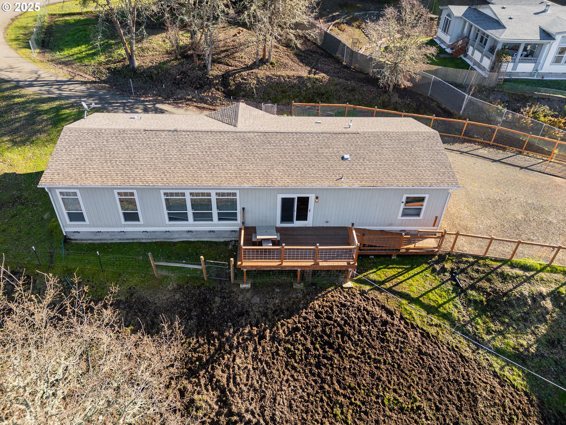320 Cegavske Lane Roseburg, OR 97470 - Photo 33 of 45