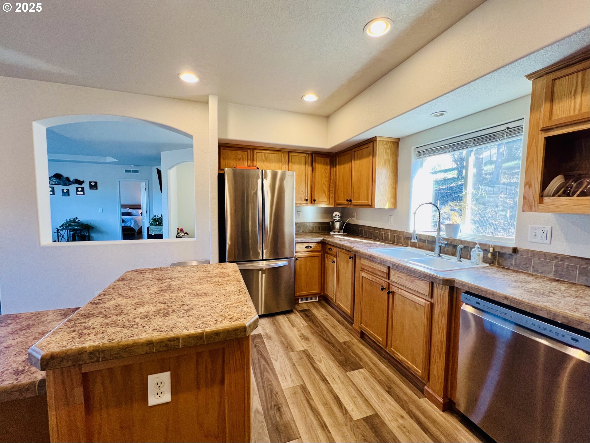 320 Cegavske Lane Roseburg, OR 97470 - Photo 9 of 45