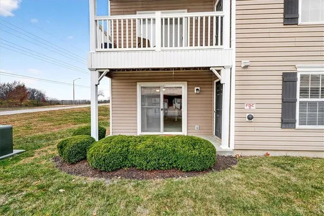 $165,000 | 8030 North Drury Avenue, Unit 1A, Kansas City, MO 64119