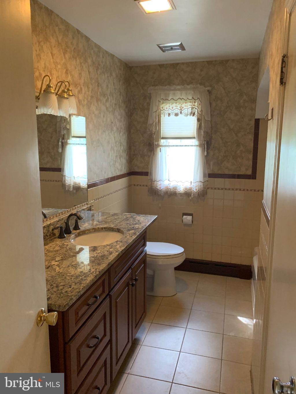 260 Koser Road Lititz, PA 17543 - Photo 16 of 22