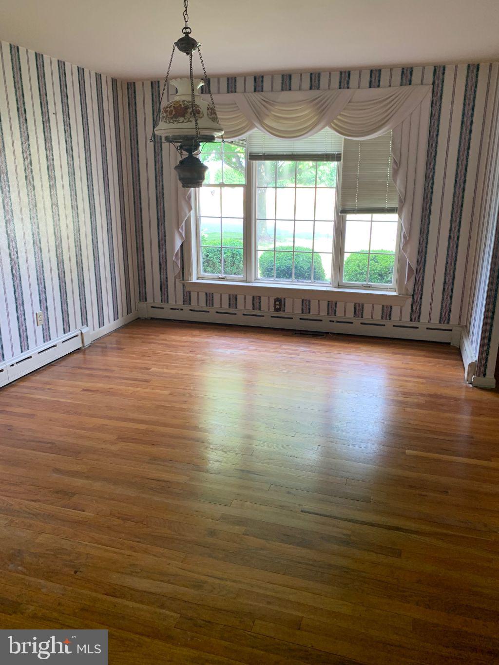 260 Koser Road Lititz, PA 17543 - Photo 8 of 22