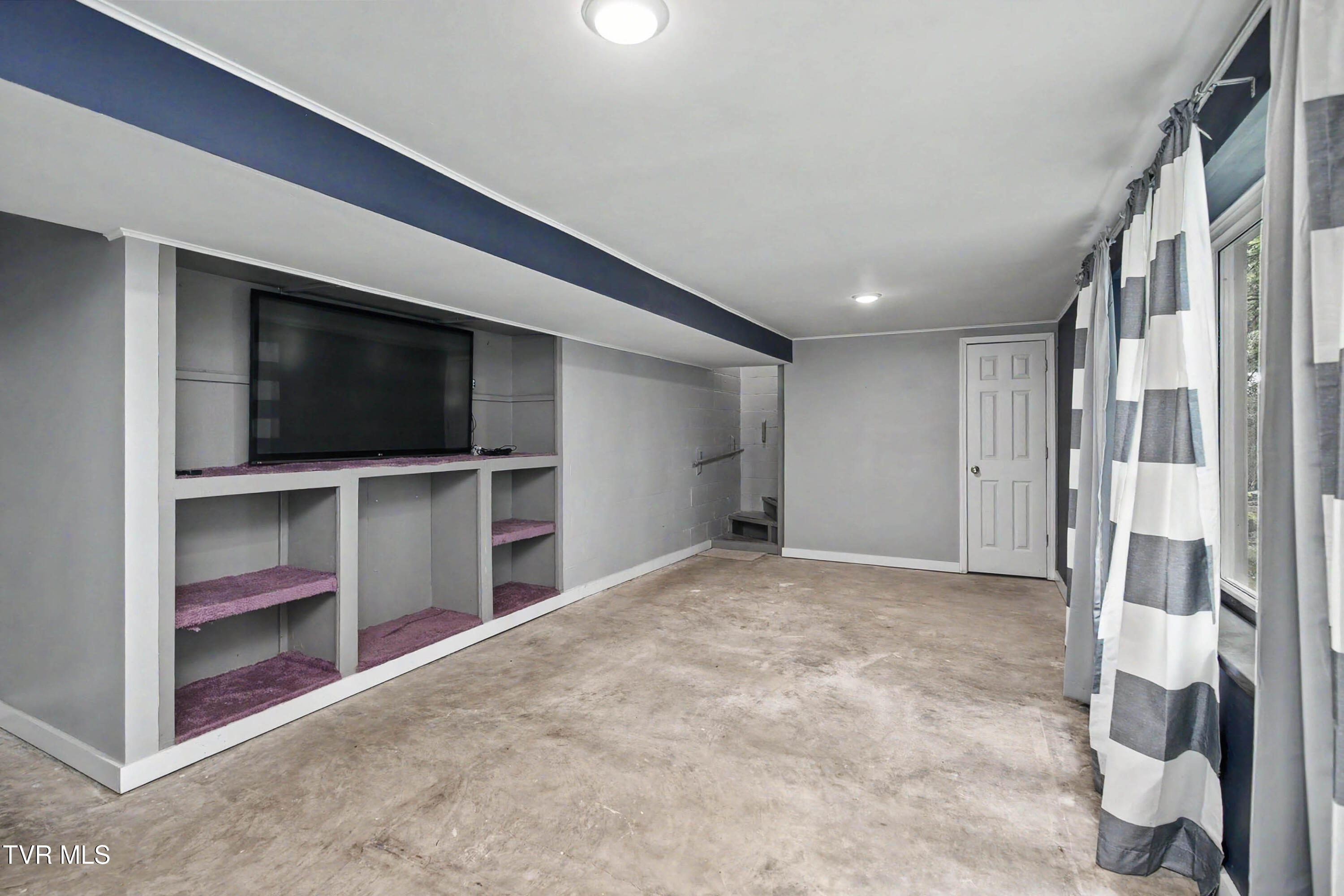 553 Bays View Road Kingsport, TN 37660 - Photo 27 of 34 553 Bays View Rd-27