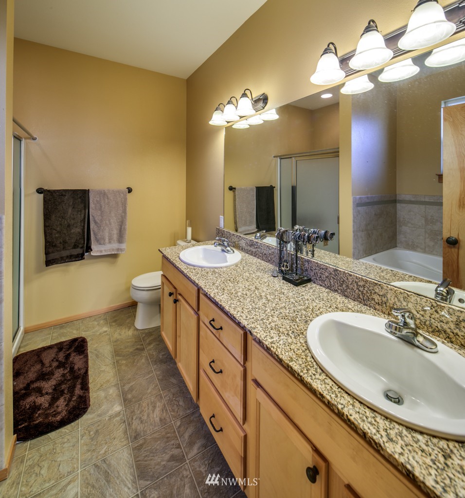 599 Arthurs Way Sumas, WA 98295 - Photo 12 of 23 Gallery Image 12