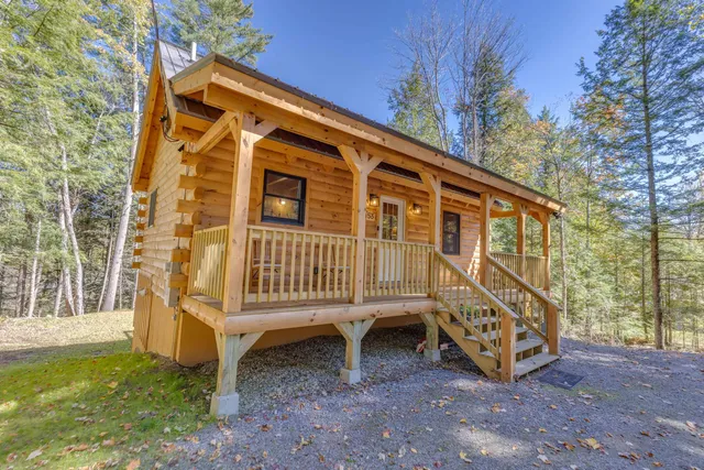 $395,000 | 53 Rogers Road, Haverhill, NH 03785