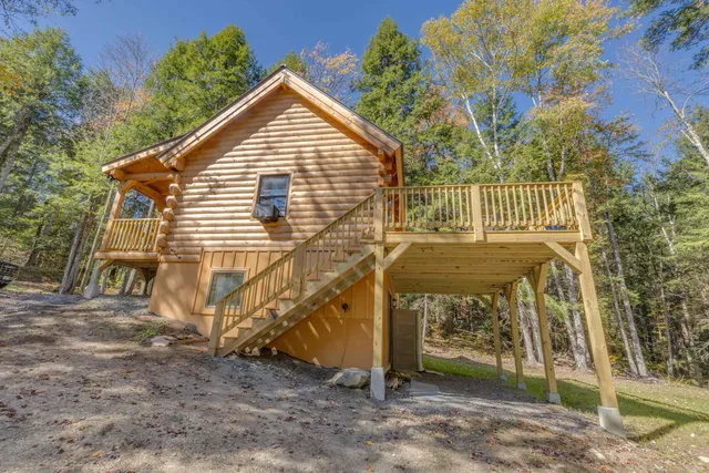 $395,000 | 53 Rogers Road, Haverhill, NH 03785