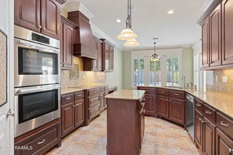 $599,900 | 104 Mission Hills Drive, Broussard, LA 70518
