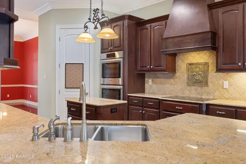 $599,900 | 104 Mission Hills Drive, Broussard, LA 70518