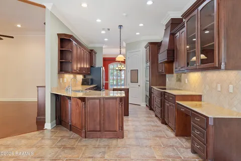 $599,900 | 104 Mission Hills Drive, Broussard, LA 70518