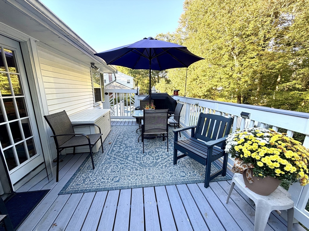 32 Joyce Terrace Whitman, MA 02382 - Photo 4 of 22