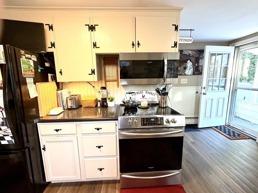 32 Joyce Terrace Whitman, MA 02382 - Photo 8 of 22