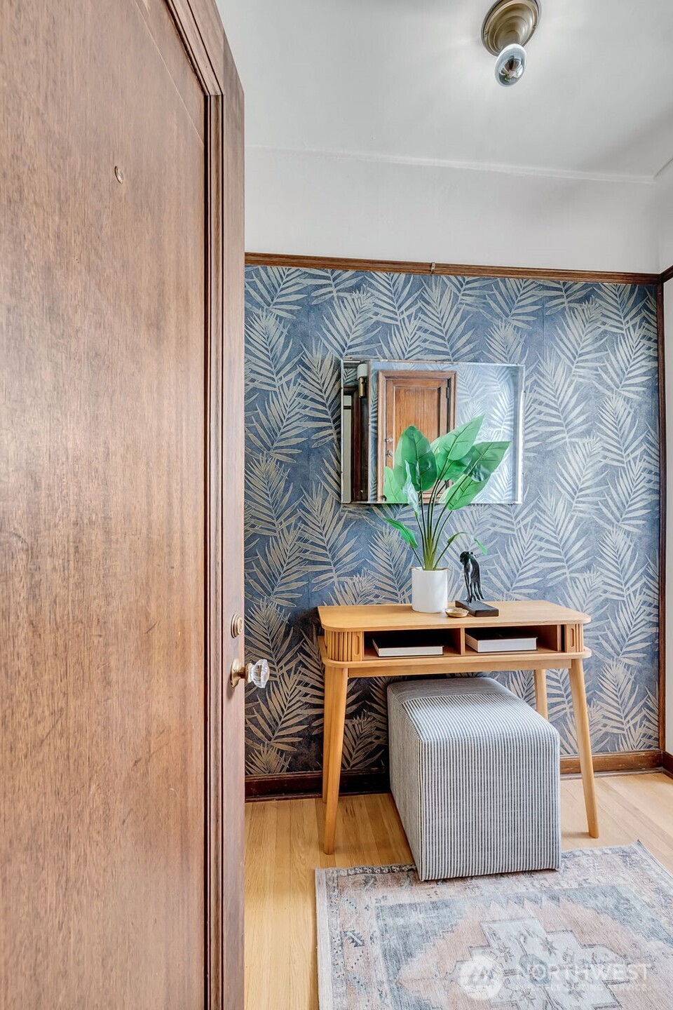 1120 17th Avenue, Unit 204 Seattle, WA 98122 - Photo 4 of 36