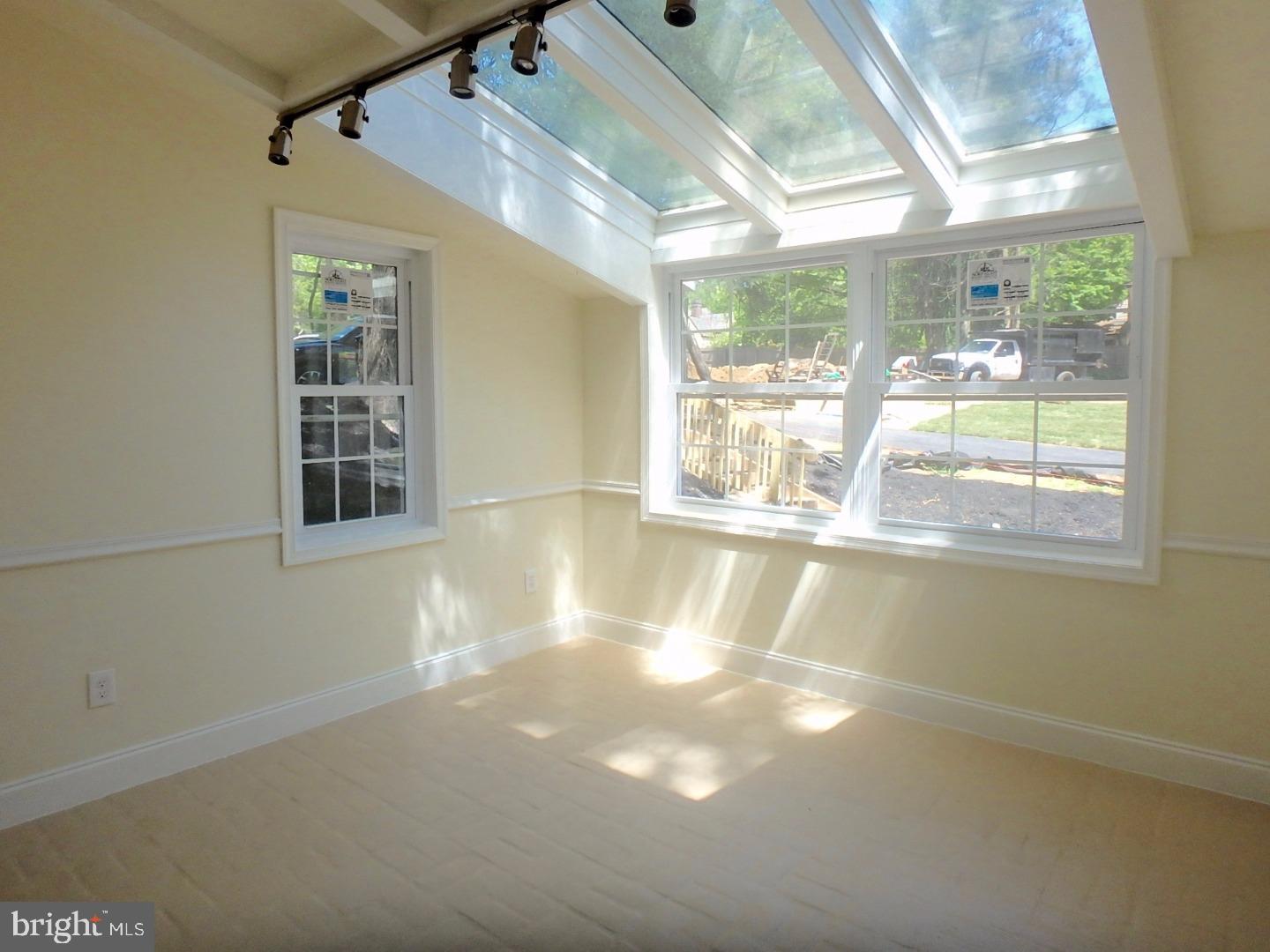430 Rices Mill Road Cheltenham, PA 19095 - Photo 3 of 25 Sun Room