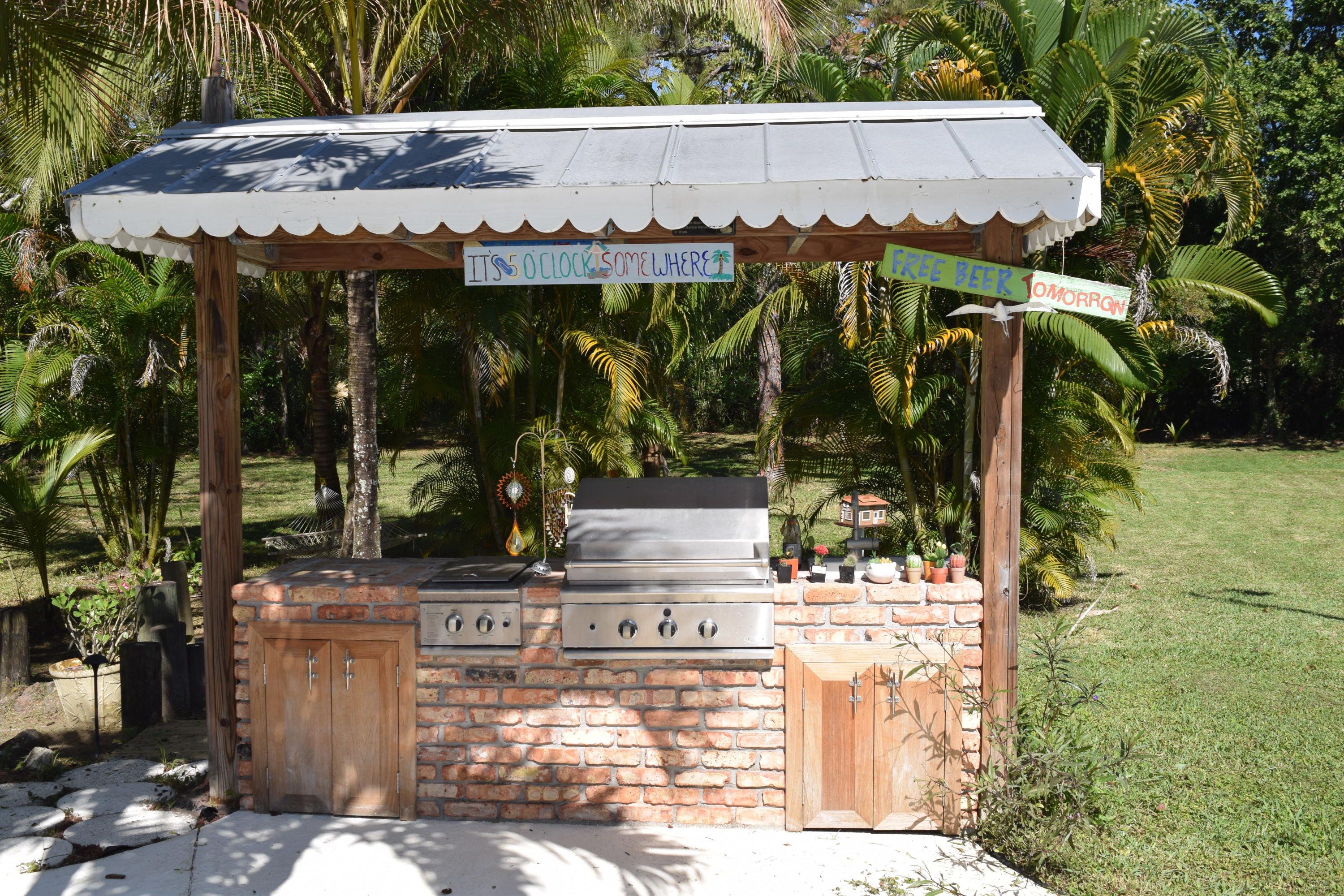 16281 Randolph Siding Road Jupiter, FL 33478 - Photo 34 of 51 barbacue 2