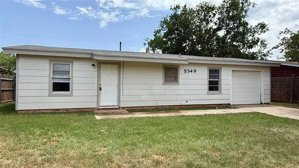 $1,400 | 5349 Questa Drive, Abilene, TX 79605