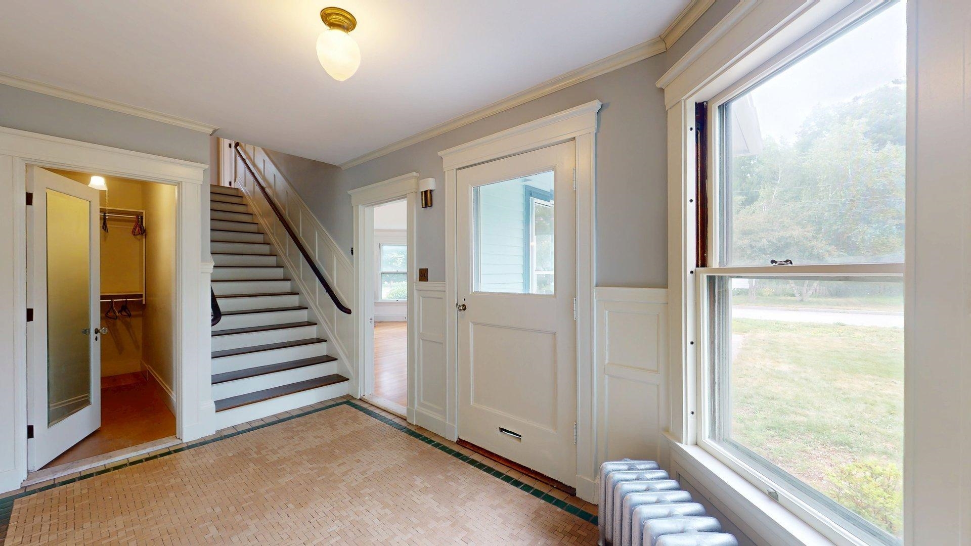 32 Dunklee Street Concord, NH 03301 - Photo 8 of 55 Gallery Image 8