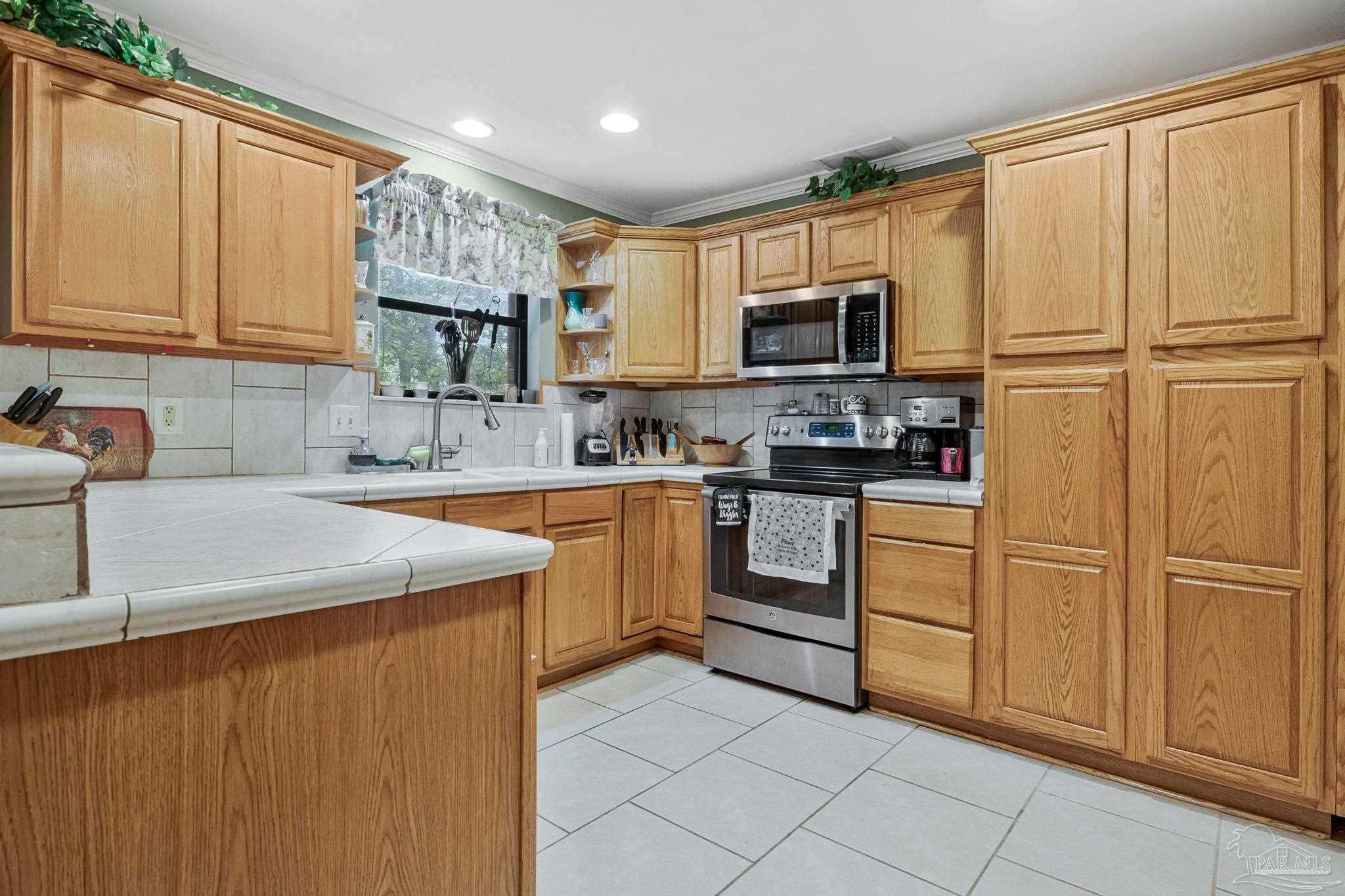 4699 Easter Street Pace, FL 32571 - Photo 8 of 39