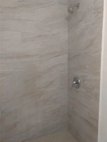 $1,300 | 980 Northwest 109th Street, Unit BREAR, Miami, FL 33168