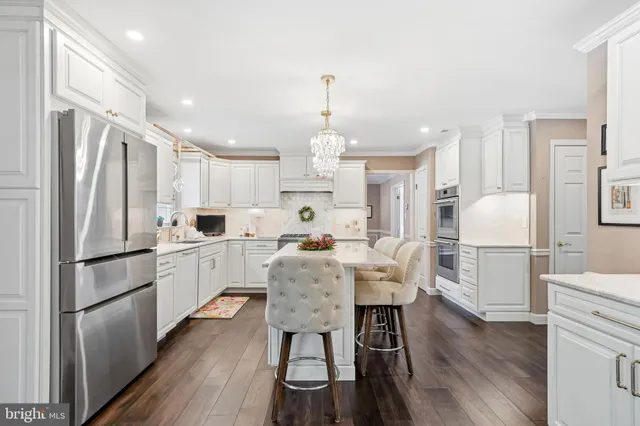 $875,000 | 6 Abington Road, Mount Laurel, NJ 08054