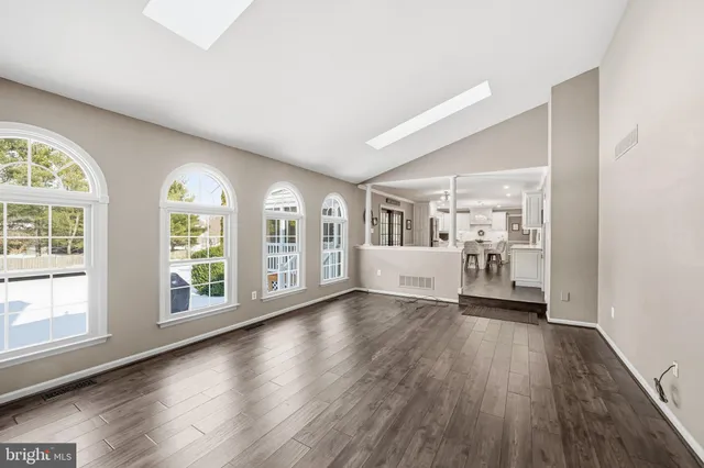 $875,000 | 6 Abington Road, Mount Laurel, NJ 08054