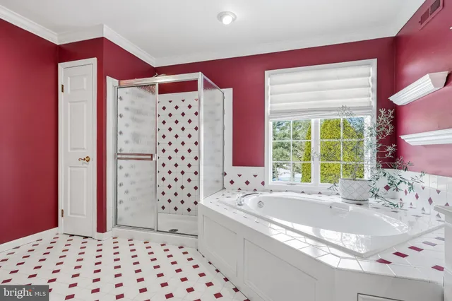 $875,000 | 6 Abington Road, Mount Laurel, NJ 08054