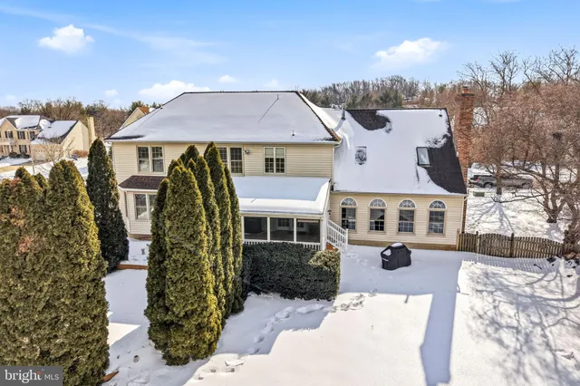 $875,000 | 6 Abington Road, Mount Laurel, NJ 08054