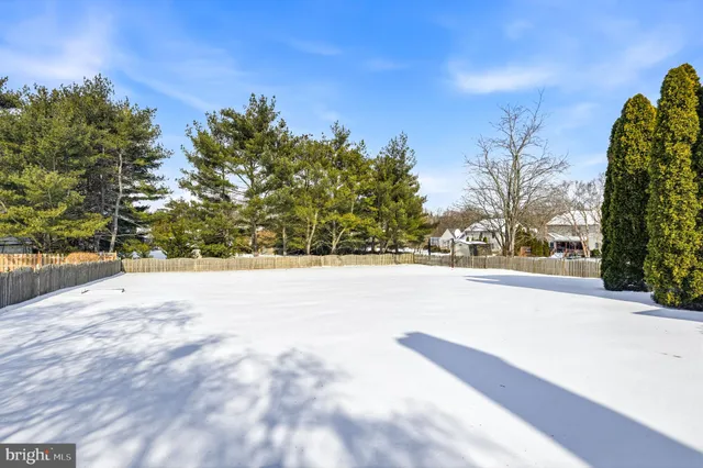 $875,000 | 6 Abington Road, Mount Laurel, NJ 08054