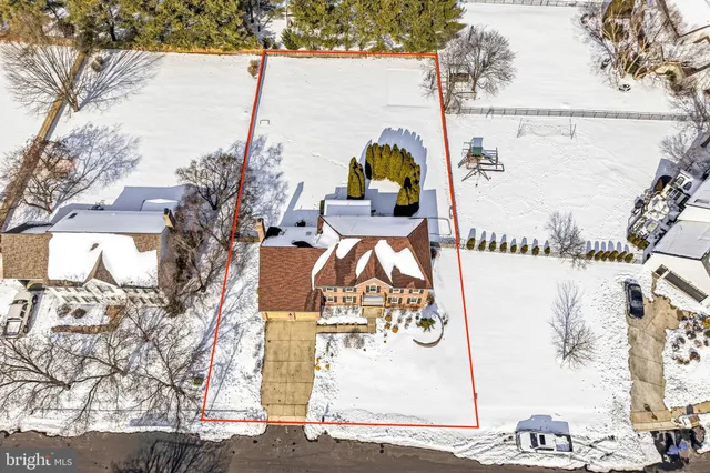 $875,000 | 6 Abington Road, Mount Laurel, NJ 08054