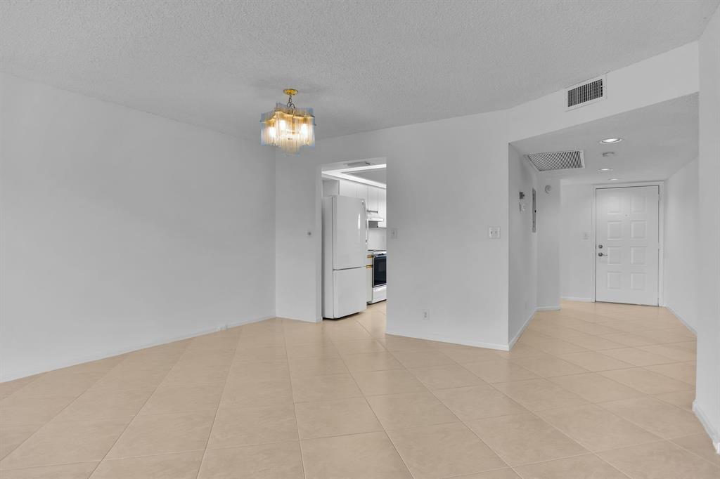 1601 Abaco Drive, Unit D4 Coconut Creek, FL 33066 - Photo 13 of 30