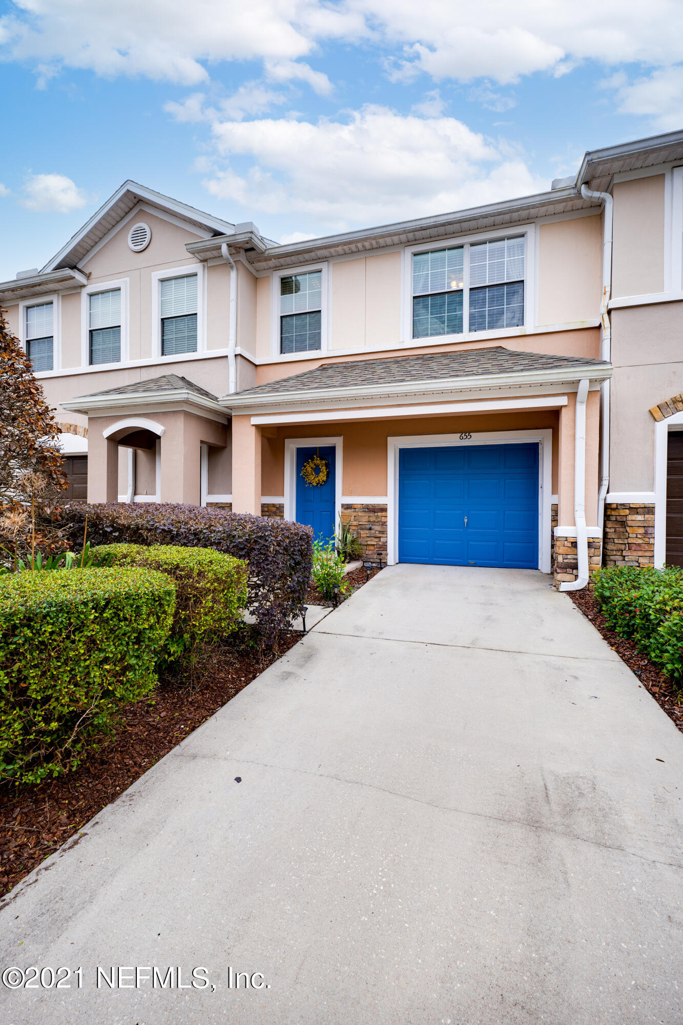 655 Crystal Way
