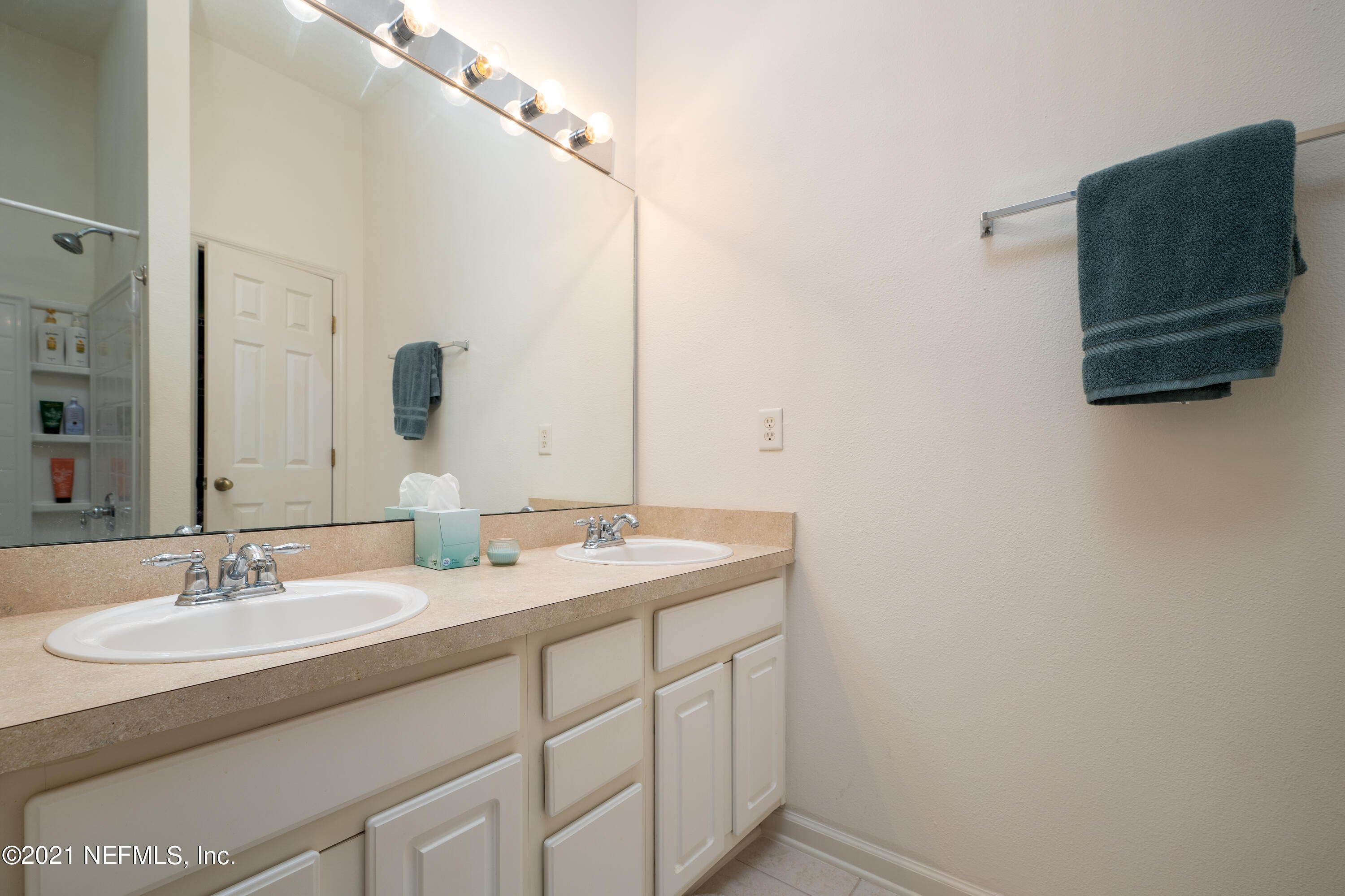 655 Crystal Way Orange Park, FL 32065 - Photo 25 of 37 Double Bowl Vanity