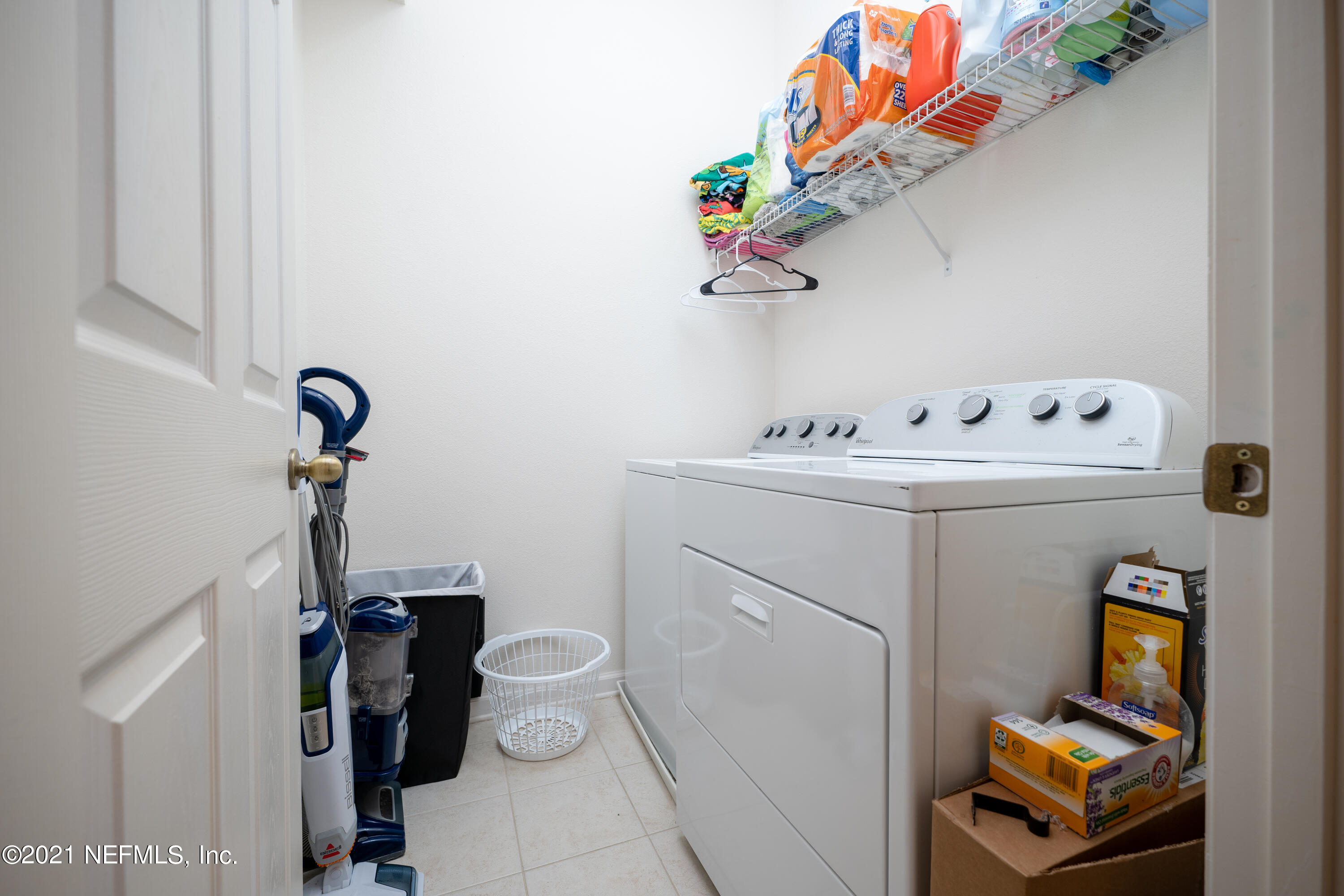 655 Crystal Way Orange Park, FL 32065 - Photo 31 of 37 Laundry Room