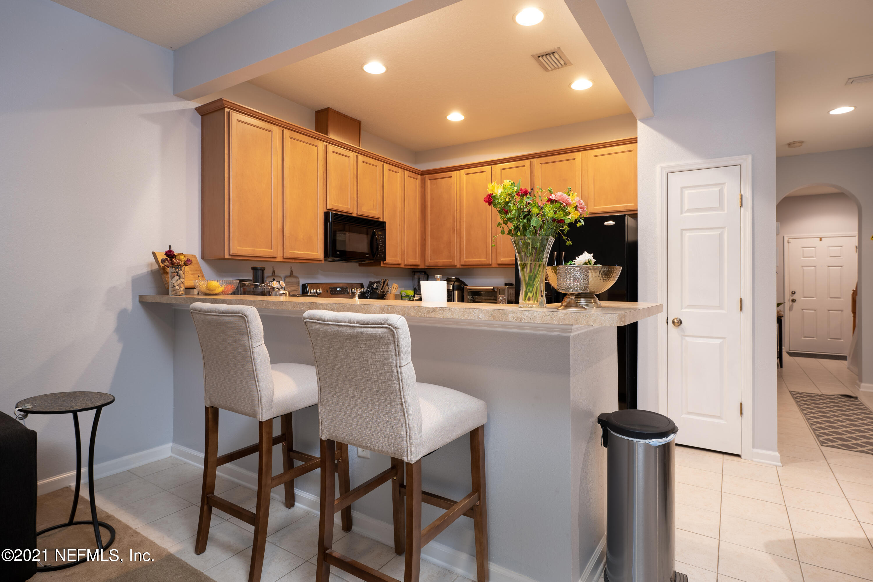 655 Crystal Way Orange Park, FL 32065 - Photo 8 of 37 Breakfast Bar