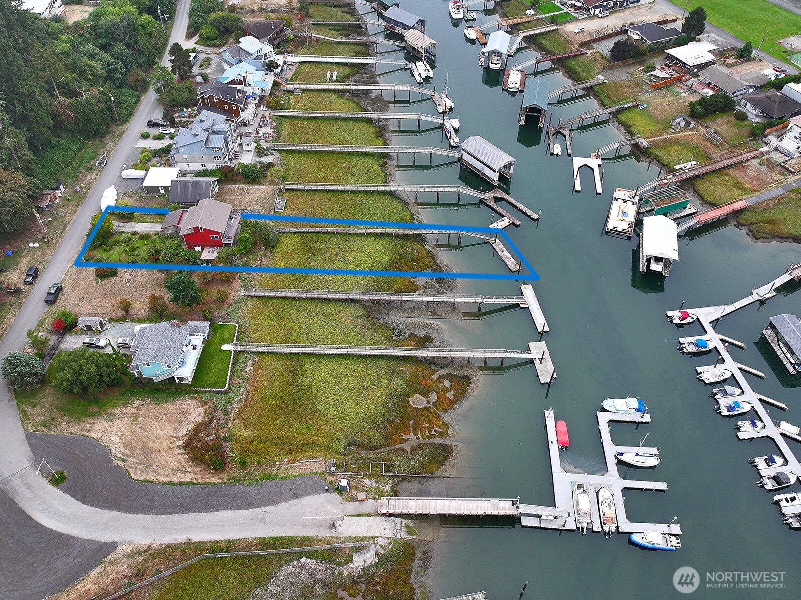8122 Autumn Lane Clinton, WA 98236 - Photo 2 of 35 a view of swimming pool with a yard