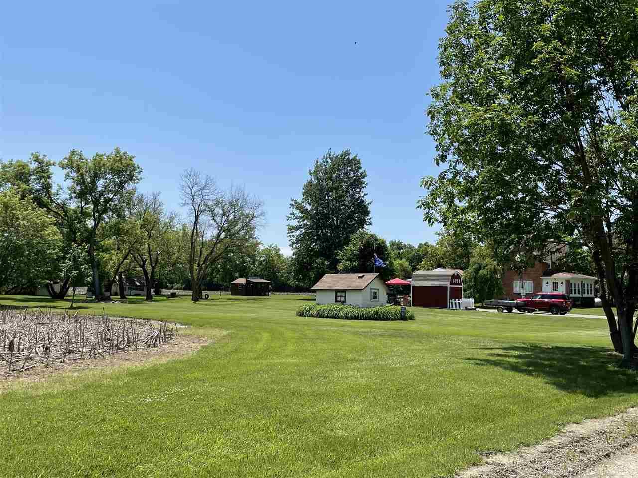 15959 Bryce Road Capac, MI 48014 - Photo 3 of 11