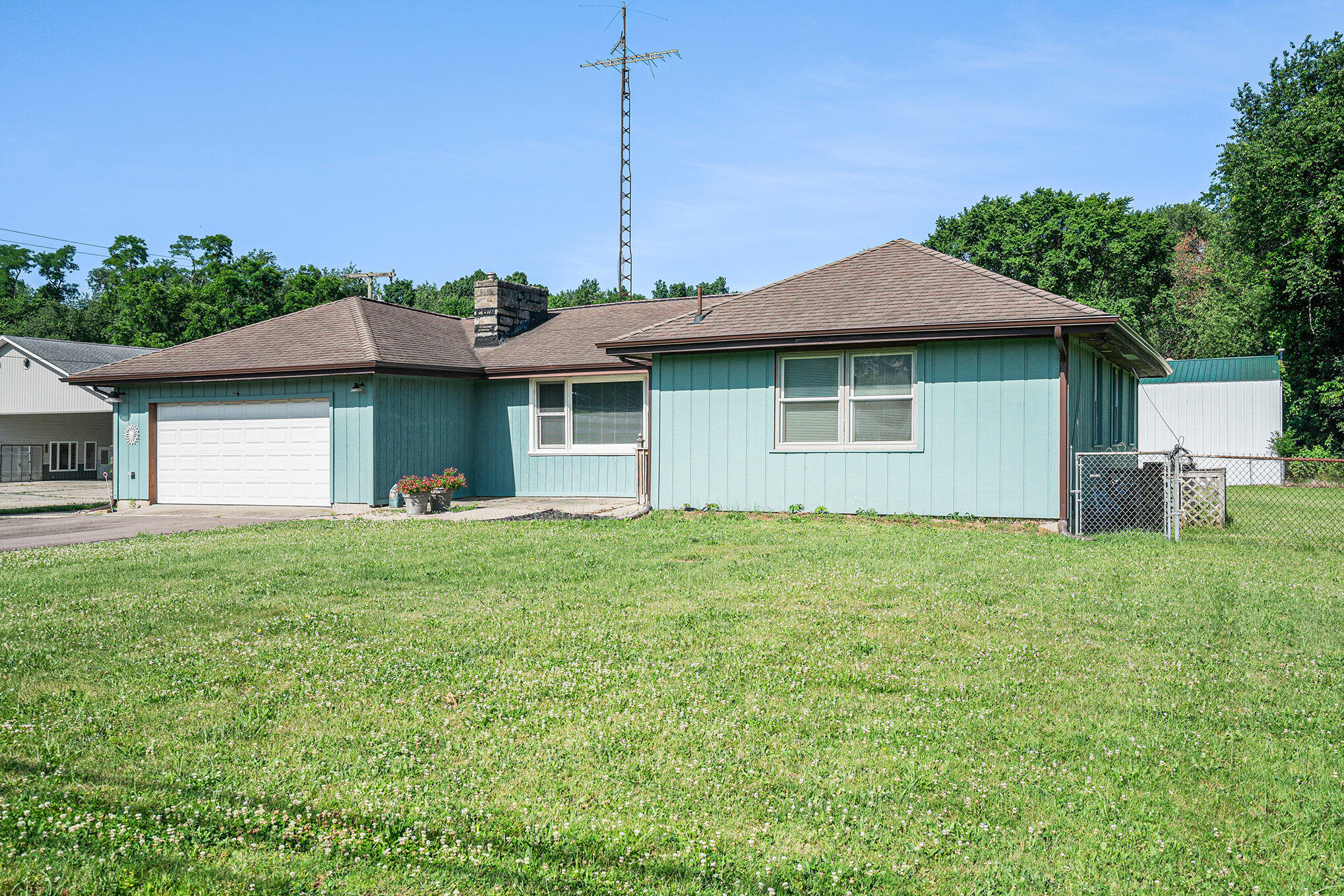 53266 Highway 131 Three Rivers, MI 49093 - Photo 5 of 24 005_dsc05714_602