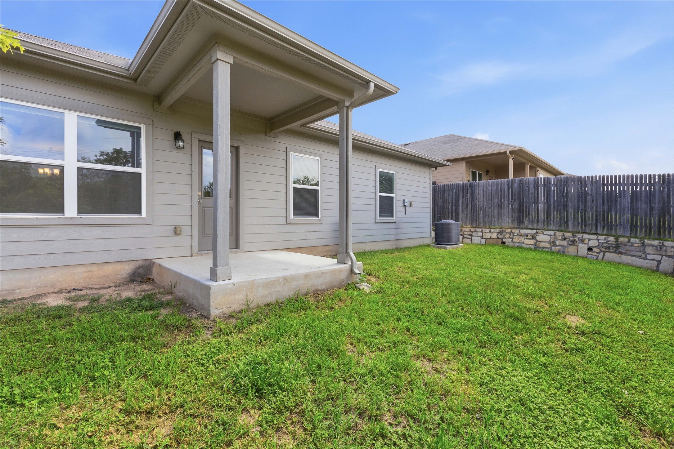 7121 Ranchito Drive Austin, TX 78744 - Photo 27 of 30