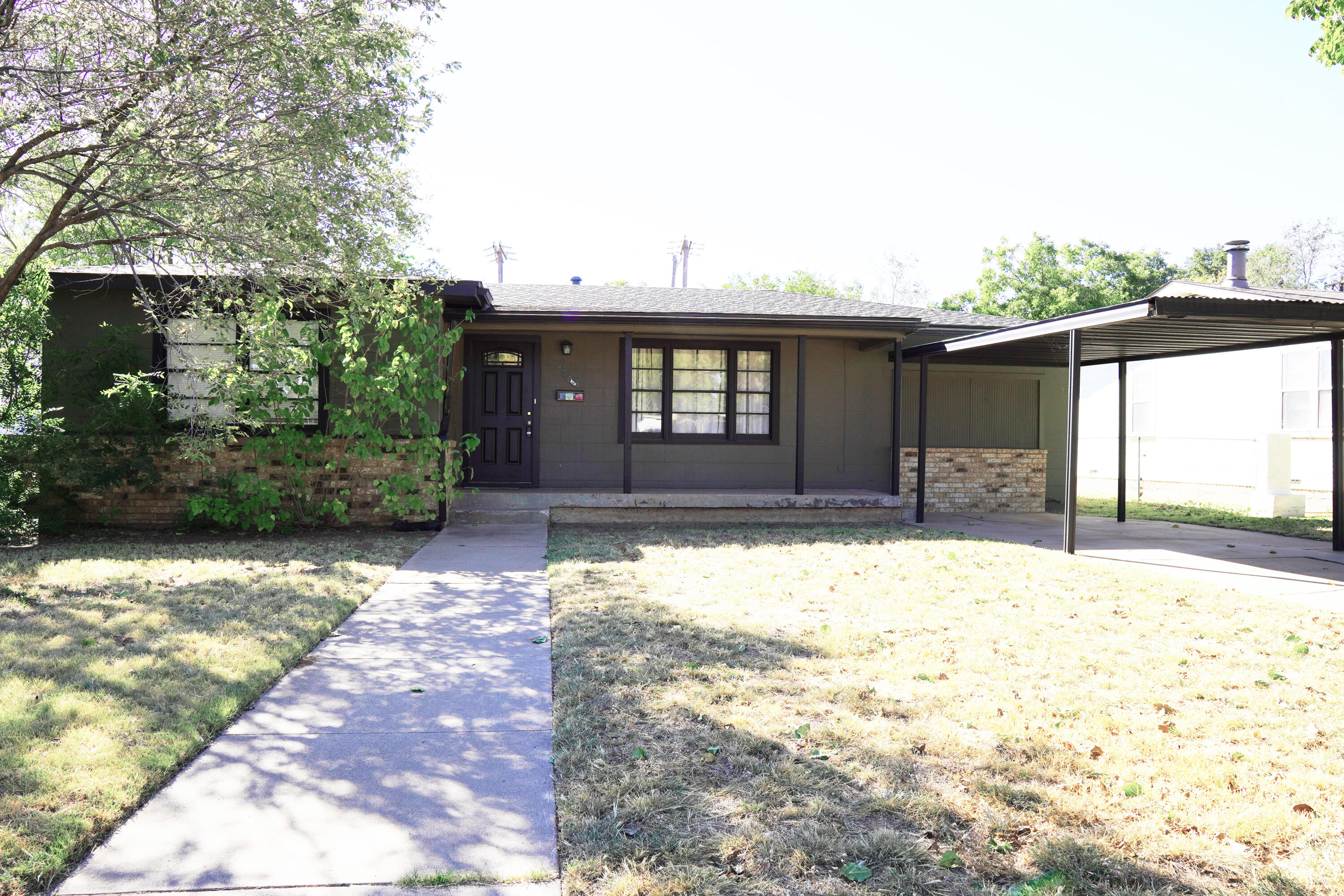 2503 44th Street Lubbock, TX 79413 - Photo 2 of 28 DSC02806
