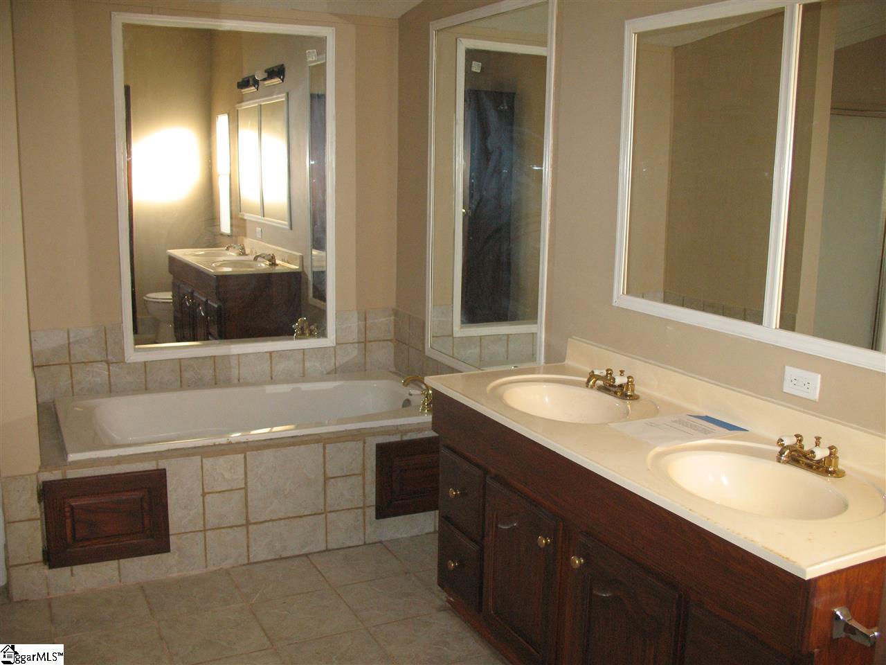 1592 Dunklin Bridge Road Honea Path, SC 29654 - Photo 11 of 15