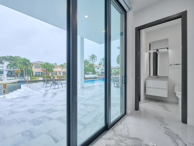$4,999,888 | 2751 Northeast 22nd Court, Pompano Beach, FL 33062