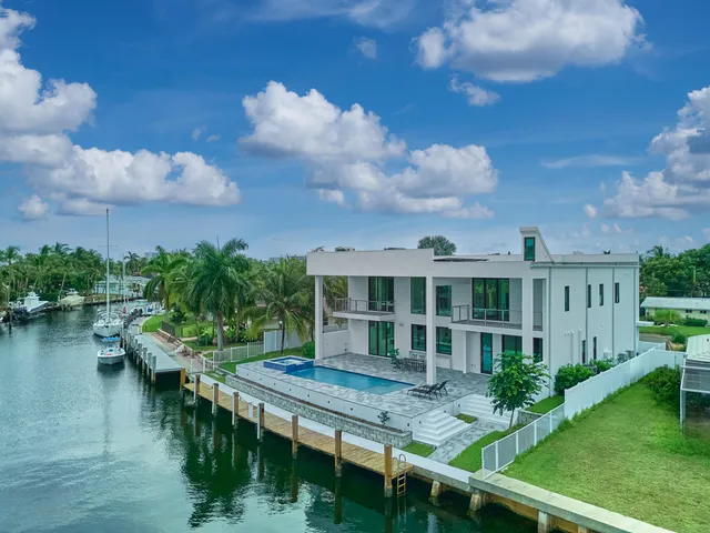 $4,999,888 | 2751 Northeast 22nd Court, Pompano Beach, FL 33062