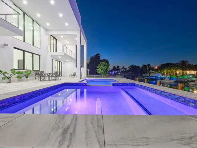 $4,999,888 | 2751 Northeast 22nd Court, Pompano Beach, FL 33062