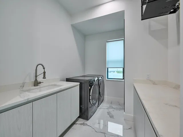 $4,999,888 | 2751 Northeast 22nd Court, Pompano Beach, FL 33062