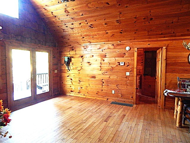 533 Mangum's Trail Blue Ridge, GA 30513 - Photo 11 of 29 Gallery Image 11